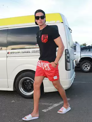 Shorts men's summer beach pants men's loose big letters leisure sports students five-point pants casual shorts shorts tide