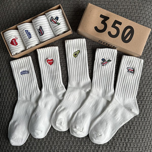 4 Pairs of Gift Boxed Spring and Summer Mid-Length Cotton Breathable Socks for Men and Women, Trendy ins Embroidered Anti-Odor White Sports Socks