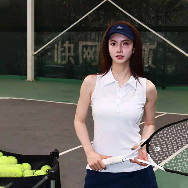 テニス、バドミントン、ゴルフ用ポロカラーノースリーブスポーツベストトップ。通気性、速乾性に優れています。