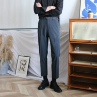 Темно -серый девять очков