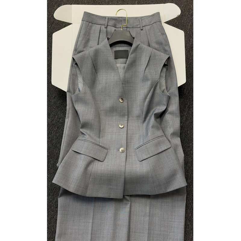 Workplace Commuter Style Suit Vest Set 2026 Summer New High-End Elegant Sleeveless Top and Pants Two-Piece Set