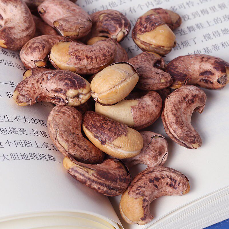 Original taste cashew nuts 2 catties with jar weight cashew nuts with cashew nuts with leather waist fruit original taste 80g snacks