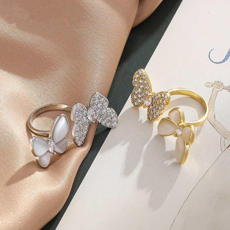 American Imported Mosandrill 18K Gold White Sichuan Fritillary Group Inlaid Double Butterfly Opening Ring 18K Rose Gold Ring Hand Decoration
