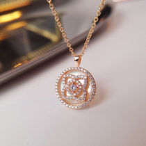 Pure 18K Rose Gold USA Imported Mosanstone Group Inlaid White Fritillary Pendant Necklace AU750 Lotus Temperament Necklace