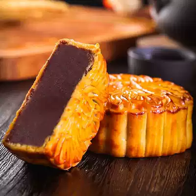 Limited time special offer (buy three free) Cantonese egg yolk moon cake lotus seed bean paste small moon cake cake snacks 42g