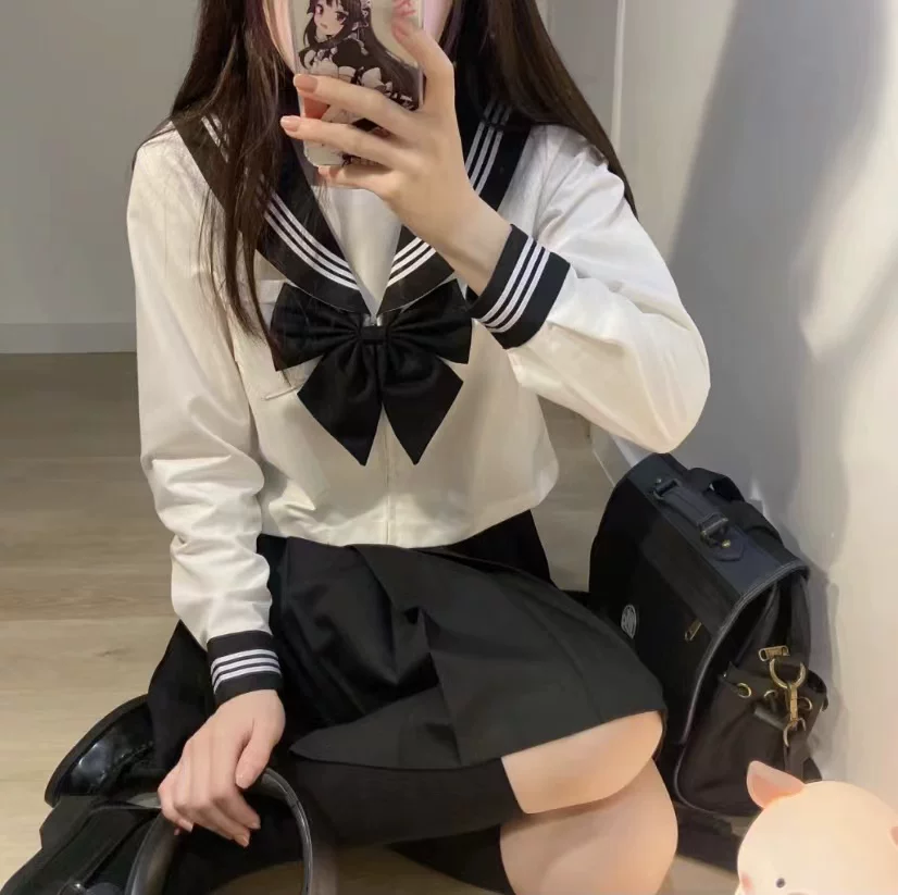 Base uniform, genuine set, pleated skirt