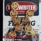 Smileyface CoolChain Bonwood Smile Face Face Key Hanging Vintage Dame Circle висят европейской и американской головой молнии