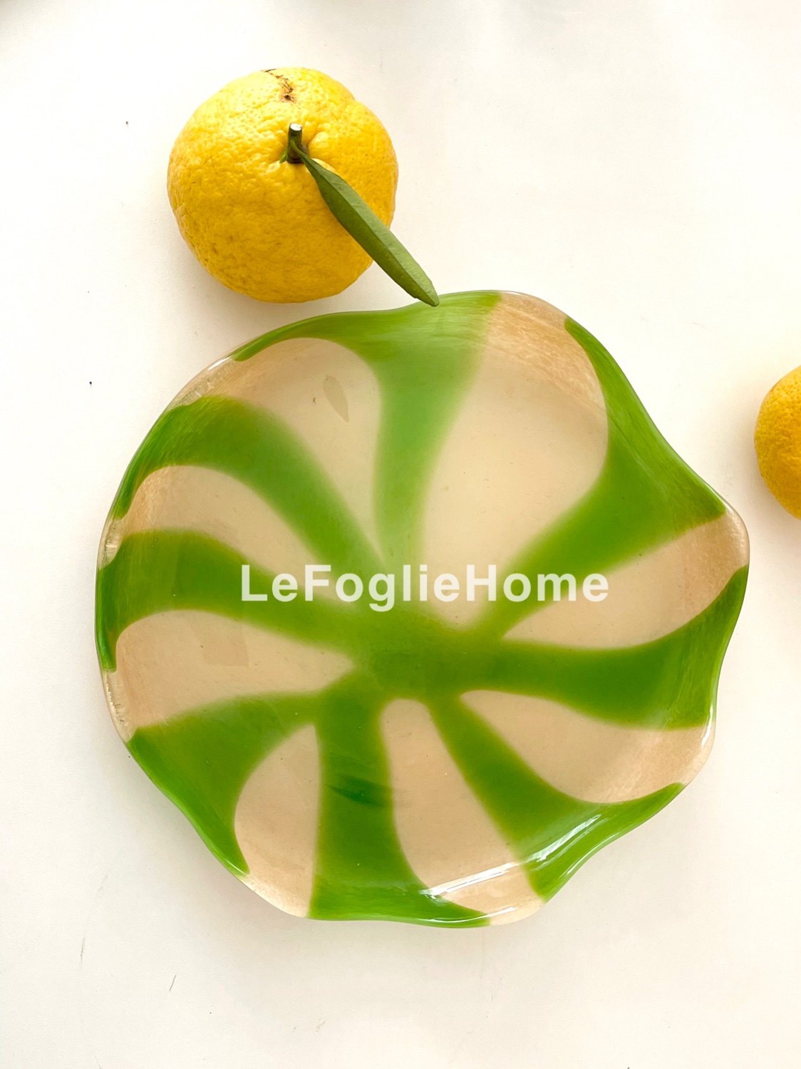 Nordic design BV Green irregular design of striped disc fruit disc Ins wind striped salad disk decoration disc