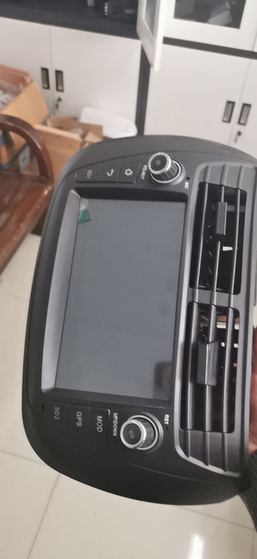 Zotye Original Yun100 Vehicle Multimedia Information Display Assembly (Navigation Screen) Zotye Original Yun100 Vehicle Multimedia Information Display Assembly (Navigation Screen)