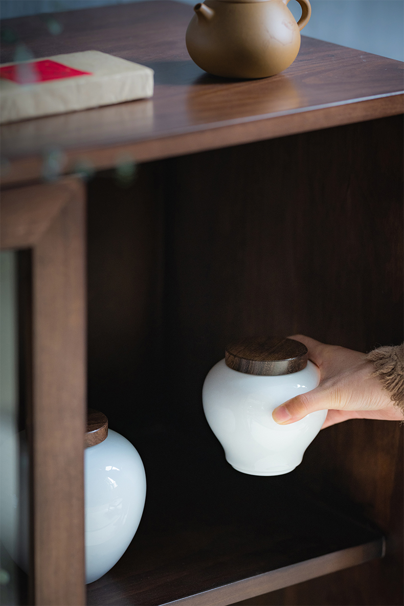 Vegetation school ceramic tea pot of white porcelain wooden cover seal pot receives the size of household black tea pu - erh tea POTS