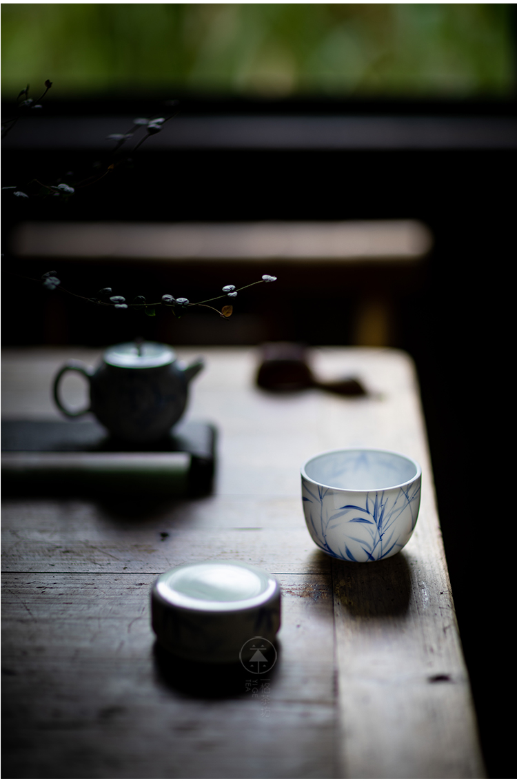 Vegetation school white porcelain hand - made caddy fixings wake receives ceramic tea store receives little black tea pu 'er tea storehouse to wake