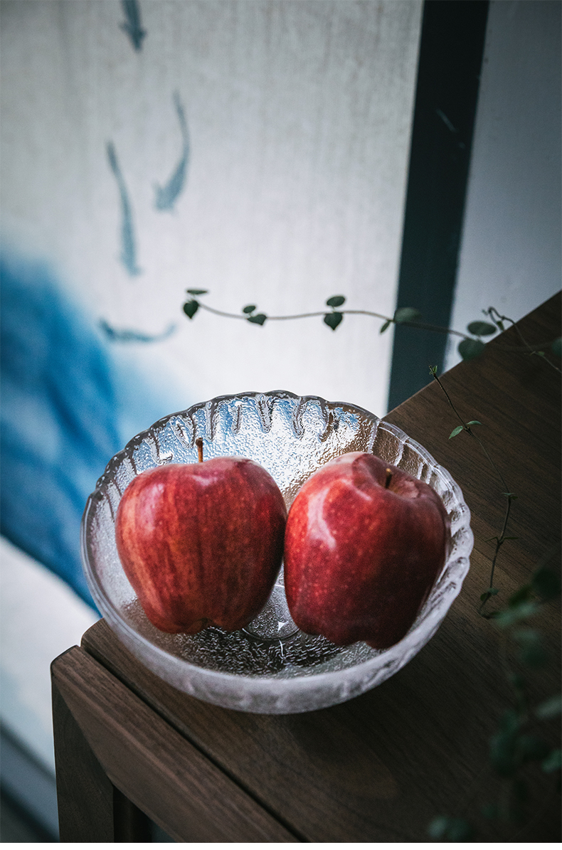 Vegetation school Japanese hammer with thick glass wash to big bowl tea cylinder dry terms for wash bowl of water jar fruit salad bowl