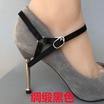 Buckle anti-drop buckle female decorative high heels shoelace buckle detachable leather shoelace Joker triangle shoelace high heel