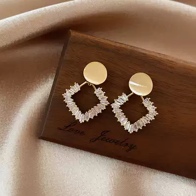 Geometric square earrings advanced sense French female sterling silver simple light luxury temperament Net red 2021 New Tide earrings