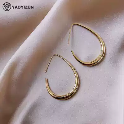 Korean earrings exaggerated fashion personality atmosphere design sense niche temperament sterling silver women circle anti-allergic tide earrings