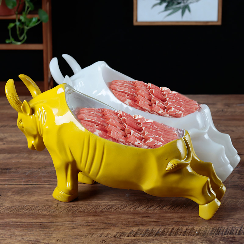 Hotel restaurant cow-shaped creative artistic conception dish dry ice tableware hot pot restaurant private kitchen special-shaped salmon sashimi plate - Taobao