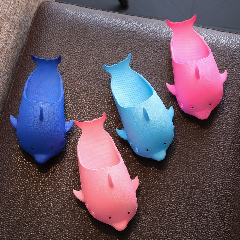 Summer boys and girls slippers baby beach shoes big children students cartoon dolphin shoes non-slip soft bottom shoes tide