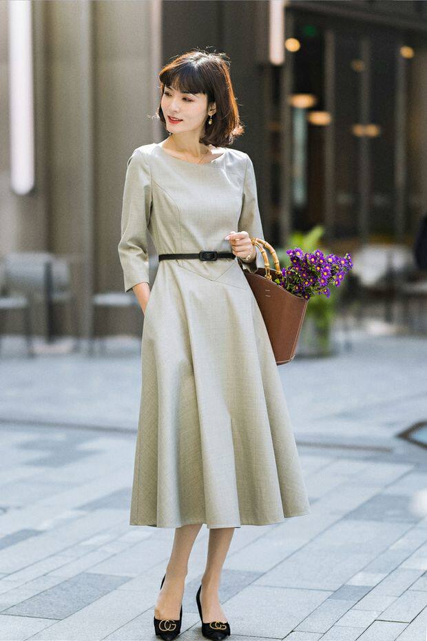 Đầm dài tay cổ tròn dáng chữ A tay bảy tấc phong cách thanh lịch — Màu xanh đậm, Màu xám nhạt chi tiết 11