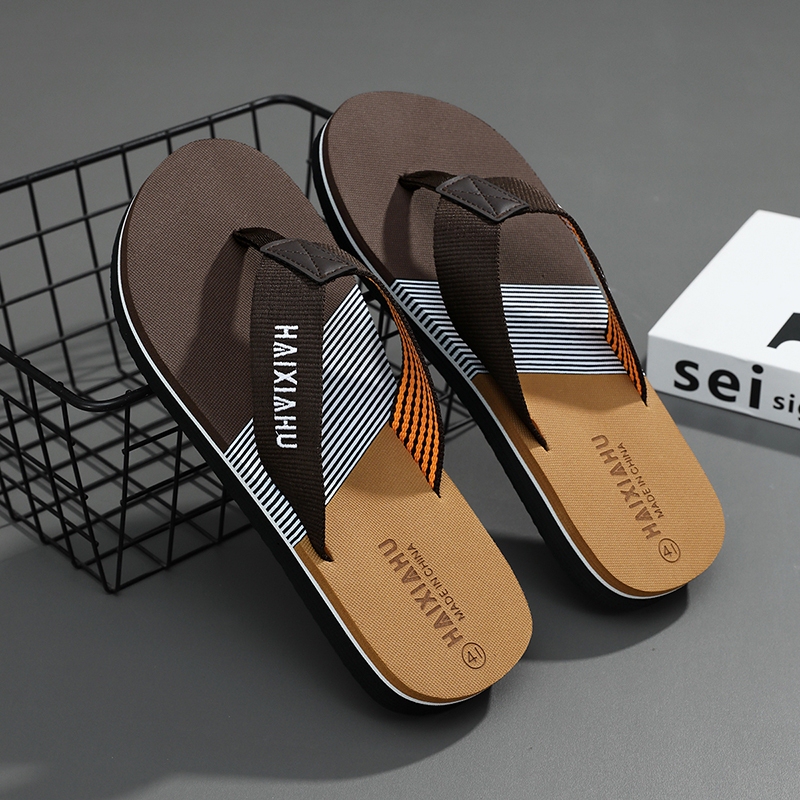 Men's Summer Outdoor Non-Slip Flip-Flops with Soft Soles, Durable Sports Beach Sandals