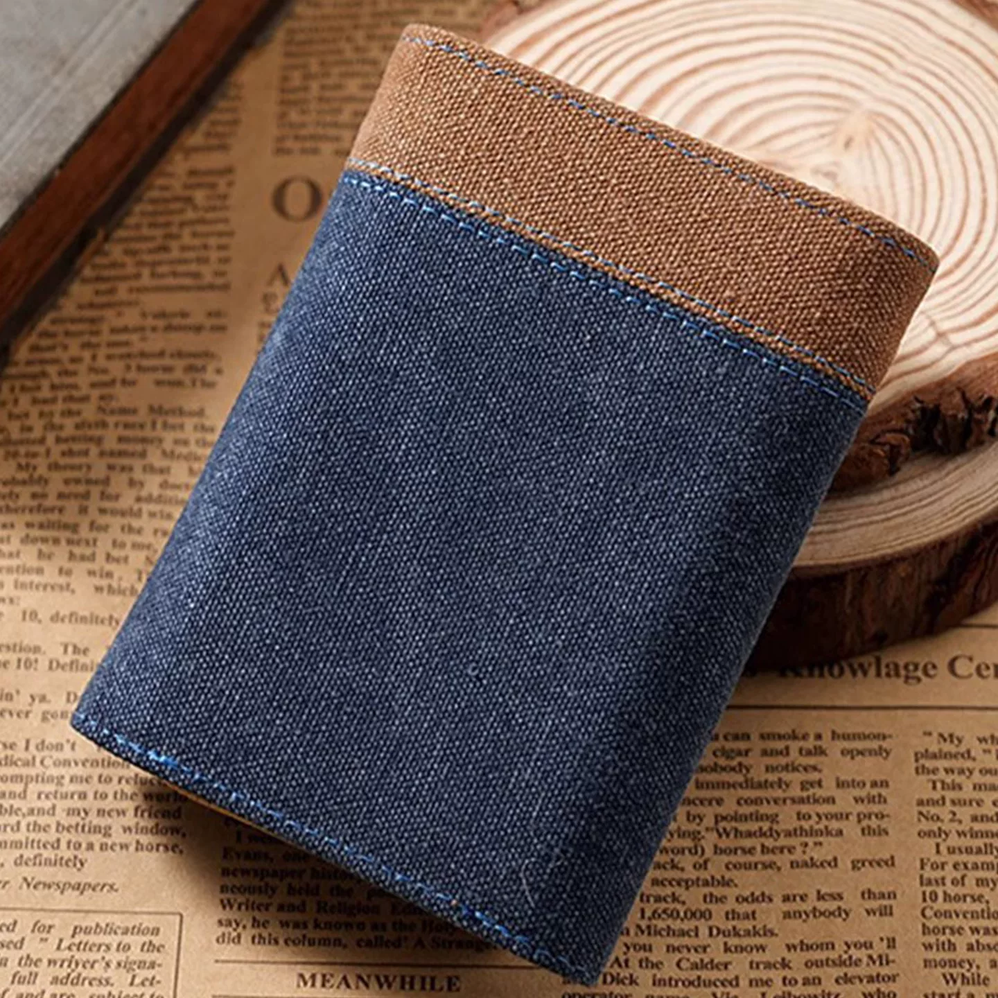 Short wallet, capacious small bag, card holder