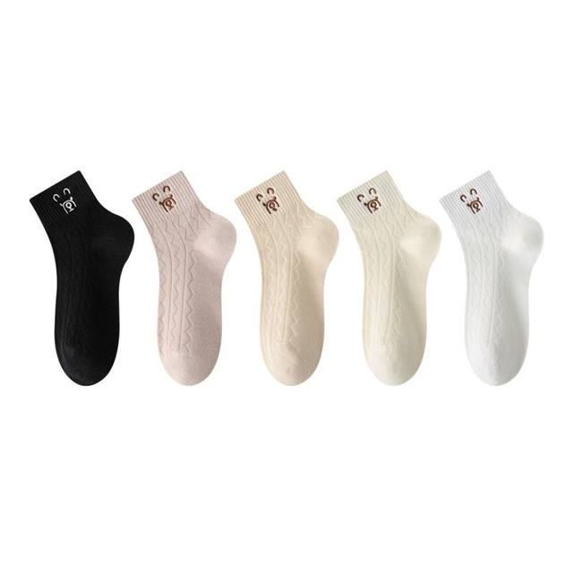 Zhuji socks ແມ່ຍິງ socks ຖົງຕີນຝ້າຍບໍລິສຸດທີ່ບໍ່ມີກະດູກໃນພາກຮຽນ spring ແລະດູໃບໄມ້ລົ່ນສີດໍາແລະສີຂາວ summer ບາງໆຕ້ານກິ່ນ breathable ກິລາ socks ກາງ calf