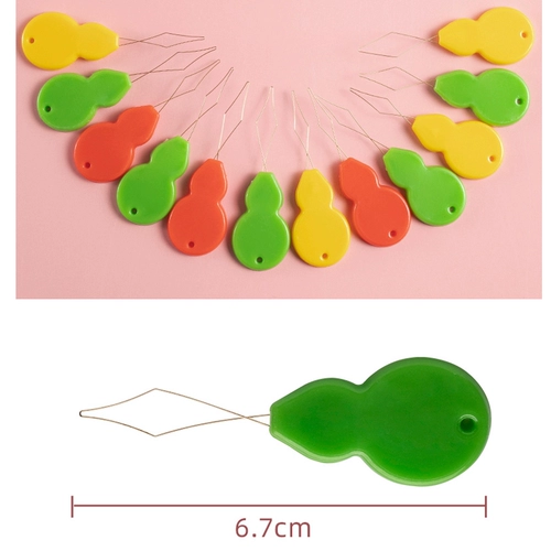 Патриотные пожилые люди с иглой пенетратор швейной машины лидер пирсинг инструменты и ритуалы иглы перфорированные