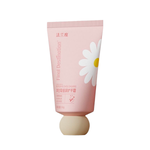 6元3件洋甘菊护手霜50g维生素e乳50g洁面乳50g保湿补水滋润手部