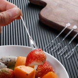 Многоцветная вилка для фруктов