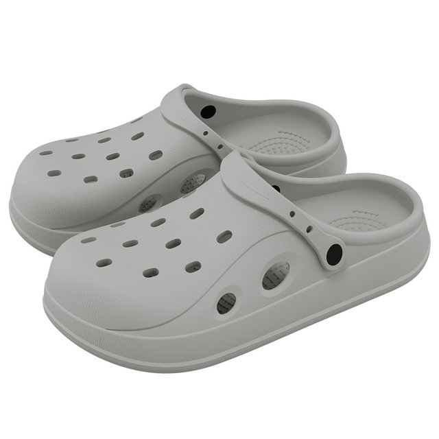 Crocs men's summer outer wear 2024 new cartoon students ຕ້ານການ slippers ແລະຕ້ານການມີກິ່ນ, ຄູ່ເກີບ sandals versatile ຄູ່ສໍາລັບແມ່ຍິງ