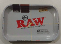 Сырая железная тарелка серая картинка