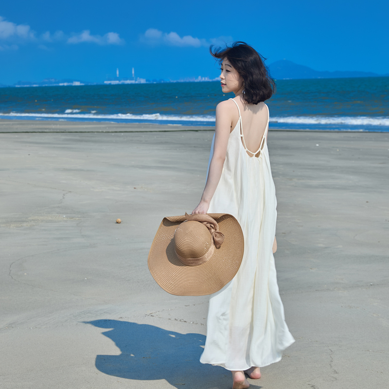 White Spaghetti Strap Backless Beach Dress for Women, Super Fairy-Like, Perfect Outfit for Sanya Island, Stunning Seaside Vacation Dress with a High-End Feel
