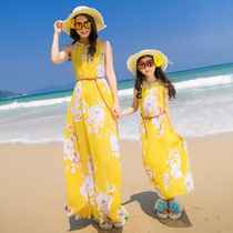 Mother and daughter dress seaside vacation beach dress Travel travel Parent-child dress Bohemian thin skirt girl