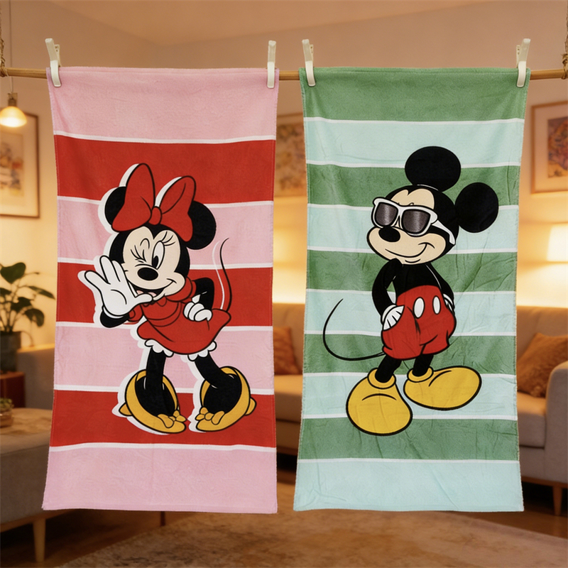 Cartoon Bath Towel 100% Pure Cotton Household Children's Bath Wrap Towel Absorbent Soft All-Cotton Cut Velvet Loop Beach Towel Cartoon Bath Towel 100% Pure Cotton Household Children's Bath Wrap Towel Absorbent Soft All-Cotton Cut Velvet Loop Beach Towel