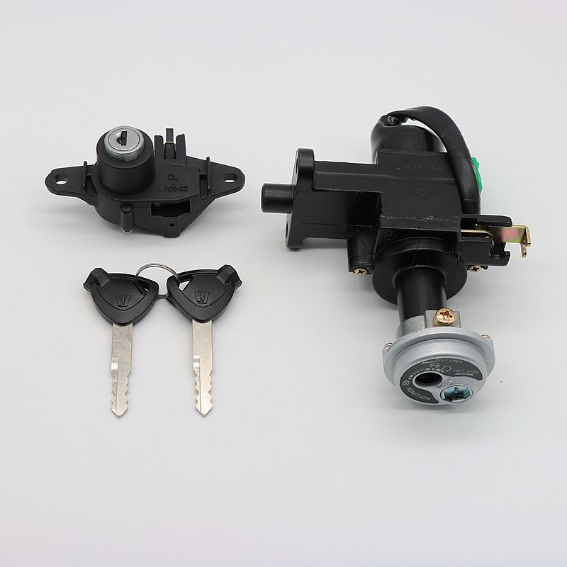 Suitable for UCR100 HJ100T-10 10A set lock electric door lock key door full car lock