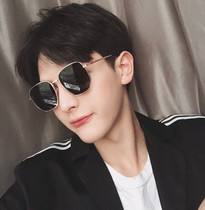 Korean version of retro trend street shot mens box sunglasses female big face thin sunshade driver travel polarized sun glasses