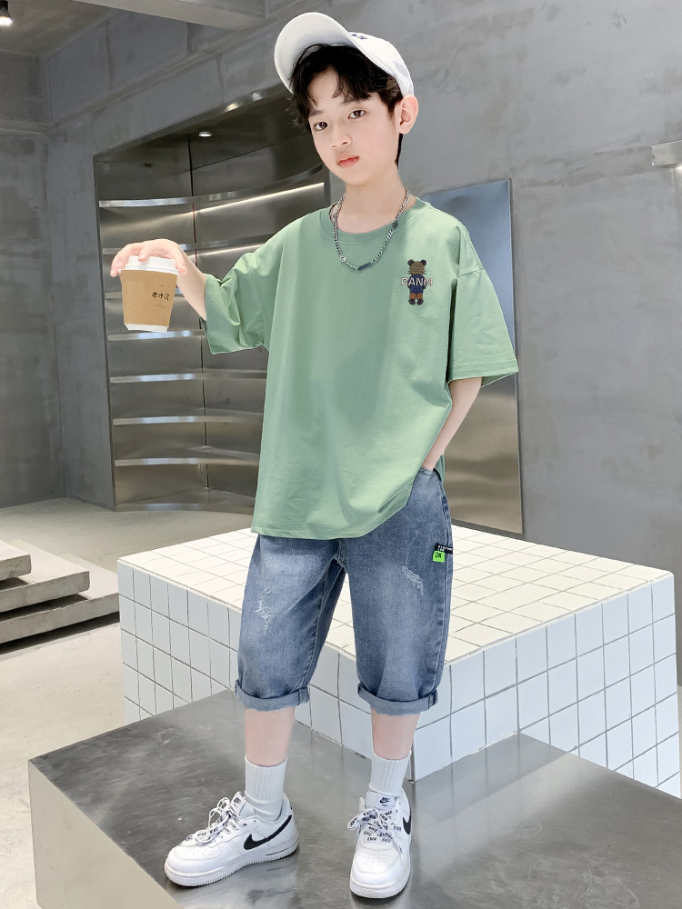 <!--男童夏短袖套装牛仔中裤6帅7九8十12岁男孩小学生T恤五分裤两件套-->