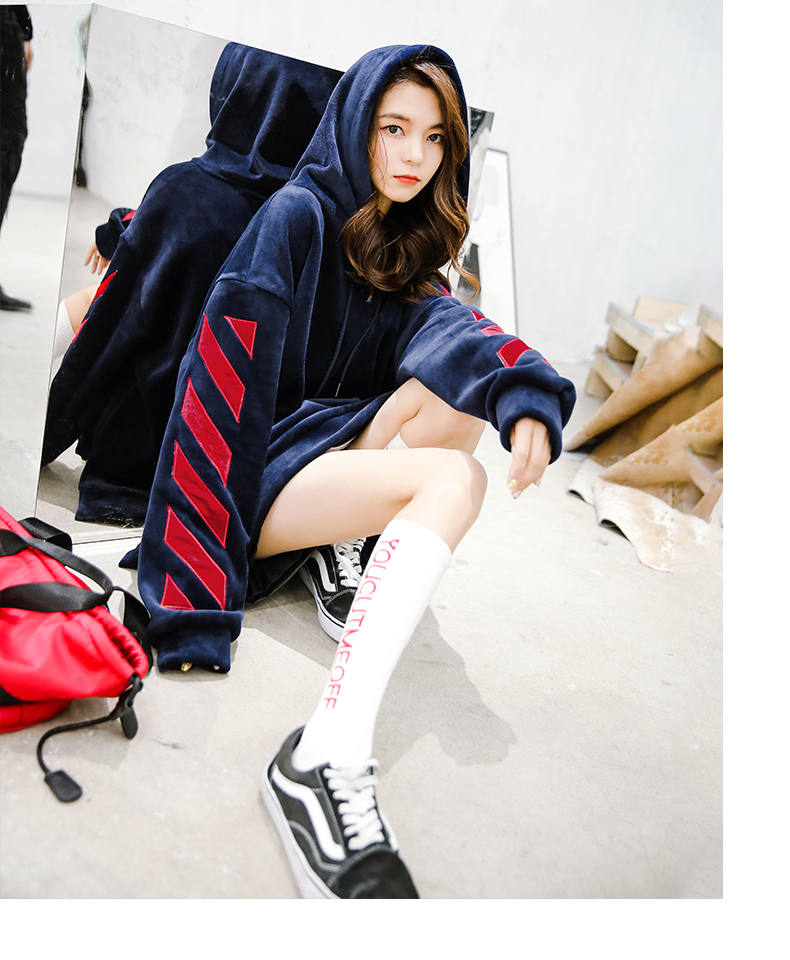 Sweatshirt femme OTHERMIX - Ref 3217185 Image 40