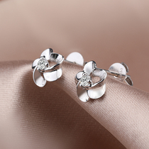 18K gold diamond ear nail minimalist lucky flower diamond earrings to send girlfriend gift custom platinum color gold rose gold