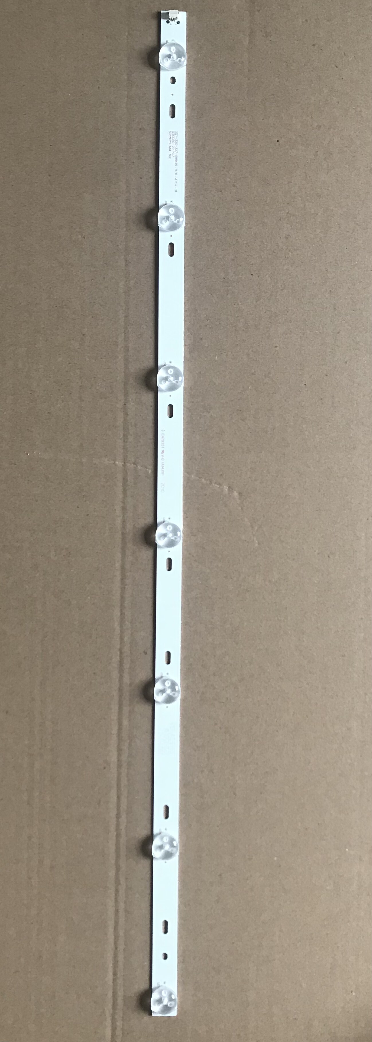 7 light aluminium base plate 32 inch 3V LED LCD TV backlight light strip YAL13-00730300-12 light strip