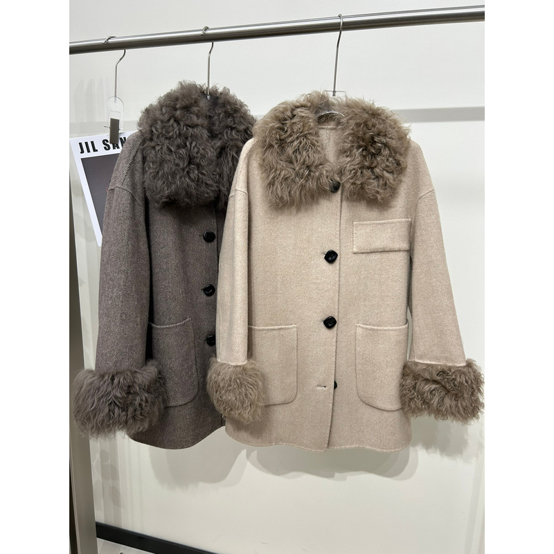 Duoduo Niche Design Small Lamb Wool Patchwork Wool Coat Original Design Mid-Length Herringbone Pattern Patchwork Small Lamb Wool Duoduo Niche Design Small Lamb Wool Patchwork Wool Coat Original Design Mid-Length Herringbone Pattern Patchwork Small Lamb Wool
