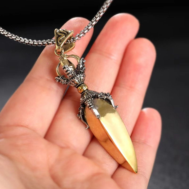 Tibetan Vajra Pendant Pendant Brass Carved Retro Ethnic Wind Necklace for Men and Women