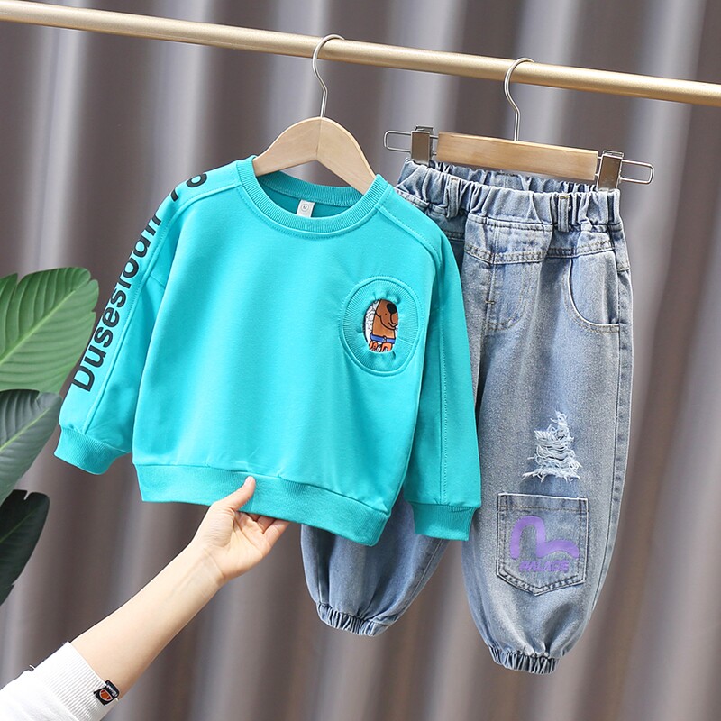 Children's clothing boy spring clothing suit 2022 new foreign sent children Spring and autumn Two sets of young children casual blouses Korean version of clothes wave
