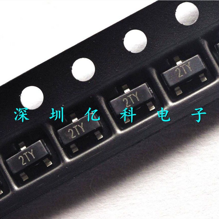 贴片三极管S8550 丝印2TY PNP晶体管 40V 500mA SOT23 100个3元