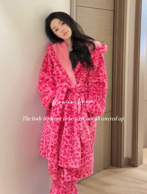 Flower Room V Leopard Print* Coral Velvet Thickened 2025 Autumn and Winter Hooded Loungewear Pajama Set