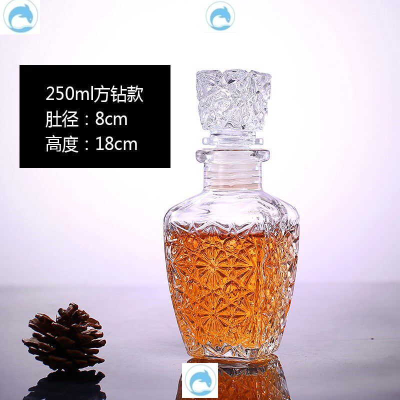 Creative wine bottle transparent glass home empty bottle 1500ml good-looking a retro liquor seal