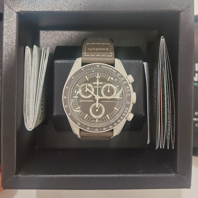 Swatch Omega Co-Branded Omega Swatch Speedmaster Genuine New Desert Gray-Brown Watch Swatch Omega Co-Branded Omega Swatch Speedmaster Genuine New Desert Gray-Brown Watch