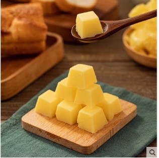 Butter baking raw materials normal temperature edible animal cream steak bread biscuit fermented butter 300g per bottle