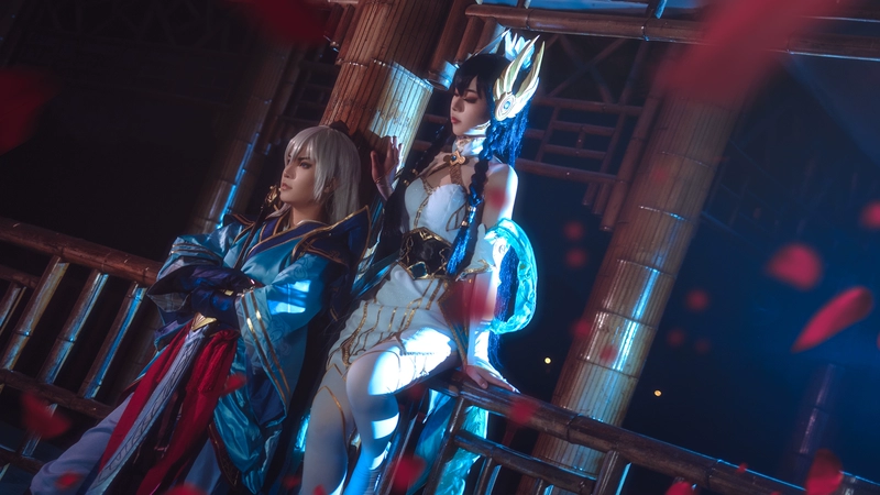 Điểm miễn phí vận chuyển Bánh Liên Minh Huyền Thoại cosplay Kiếm Vũ Irelia Thanh Kiếm Cô Gái Ngọc Thanh Kiếm cos phù hợp với cosplay diana