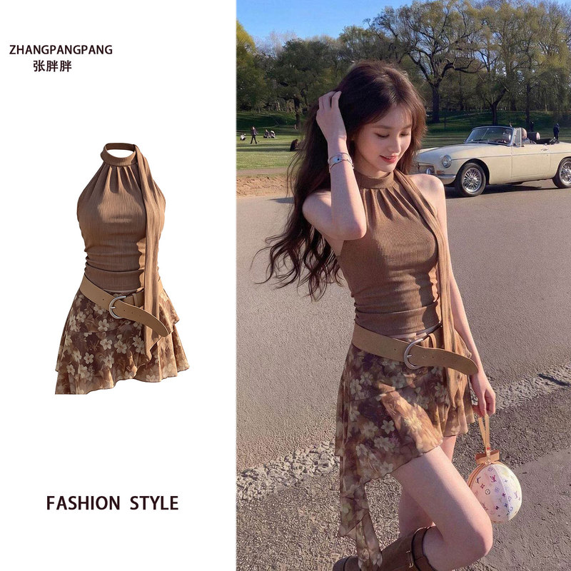 Fat Girl Retro Sweet and Spicy Style Halter Neck Set for Women Summer Coffee Color Vest Irregular Floral Skirt Two-Piece Set Fat Girl Retro Sweet and Spicy Style Halter Neck Set for Women Summer Coffee Color Vest Irregular Floral Skirt Two-Piece Set
