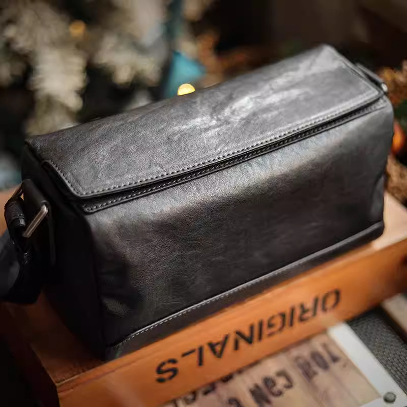 Vegetable-Tanned First-Layer Cowhide Pillow Bag Trendy Small Square Bag Original Genuine Leather Commuter Men's Bag Simple Single-Shoulder Crossbody Bag for Men